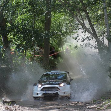 LA «TIERRA DEL BIERZO» PASA FACTURA A LOS EQUIPOS RMC Motorsport