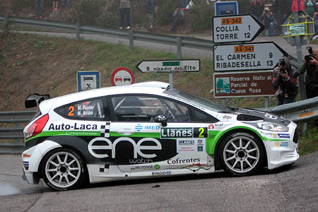 Tercera victoria de Fuster-Aviñó con el Fiesta R5 de RMC Motorsport.  Cristian García y Rebeca Liso se imponen en la penúltima prueba de la BkRMC.