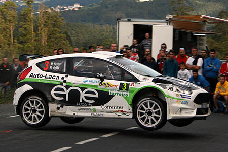 Un pinchazo cuando eran líderes deja sin opciones de victoria a Fuster-Aviñó con el Fiesta R5 de RMC Motorsport