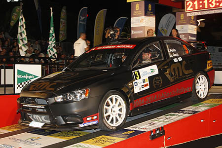 Tercera posición en el campeonato de España y victoria en la EVO CUP para el R4 de Pernía-García.  Lorenzo-Gómez acabaron terceros del grupo R2 con su Ford Fiesta.